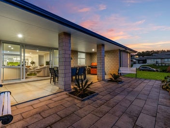 Luxury living in Te Kauwhata!