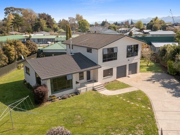 4 Bedroom Family Home