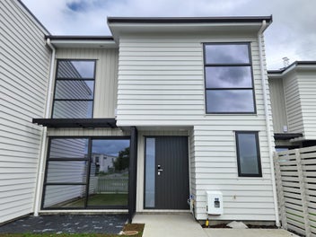 Image 1 of 21