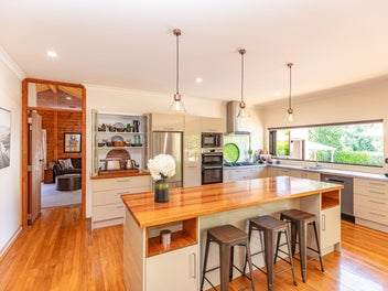 Entertainer’s lifestyle – The rural retreat