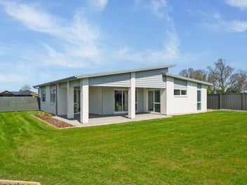 Brand New, Family Sized Living! BEO $999,500
