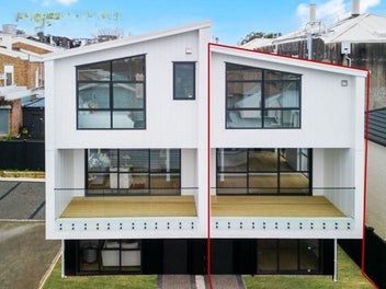 Ignore CV $1,775,000! Urgent Sale!