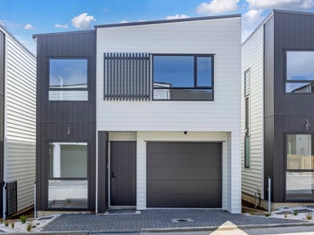 Standalone 4 Bedrooms with Internal Garage!