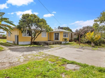 Exciting Investment Opportunity in Avondale! 1...