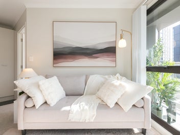 Best Bargain in The City - $1,000 a Week!