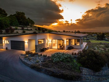 Panoramic views, incredible opportunity