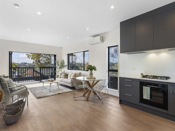 Brand New & Freehold! - Asking Price $995,000