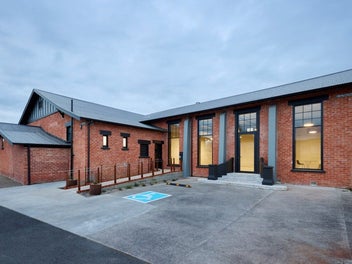 Image 1 of 6