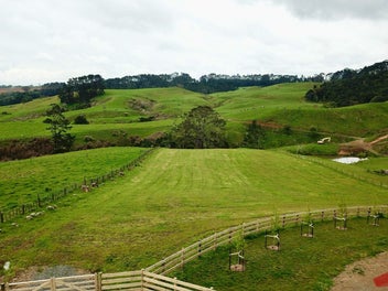 Image 1 of 4