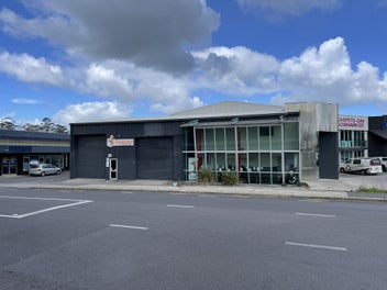 Image 1 of 16