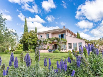 le petit Chateau Clairvaux.