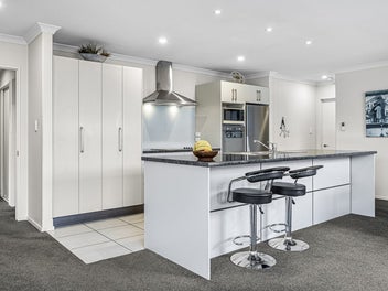 Perfectly Positioned in Silverstream!