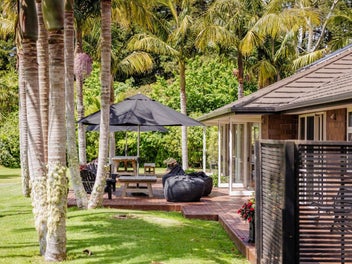 Escape To Your Spacious Retreat