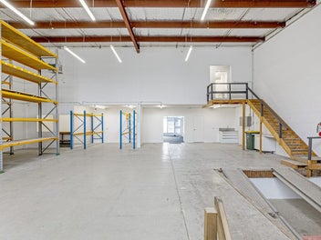 Image 1 of 17