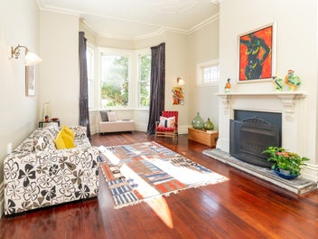ONE OF MT VICTORIA'S VERY BEST