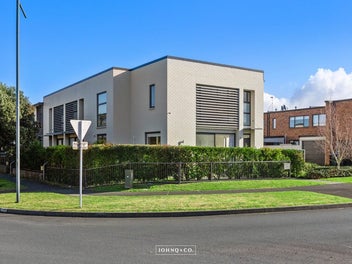 ACT NOW - YOUR DREAM HOME WON'T WAIT!
