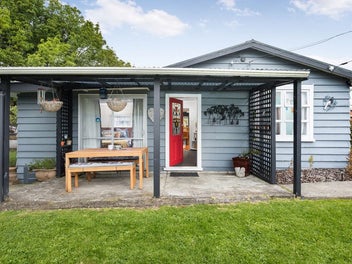 New Price - Character, Space & Potential!