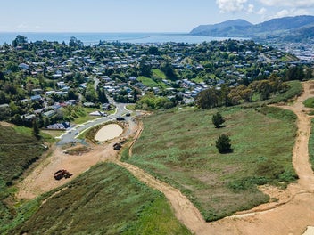 Image 1 of 10
