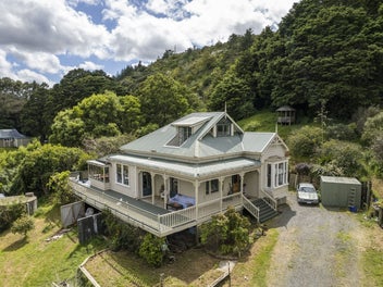 Step into Timeless Elegance: 1893 Kauri Villa