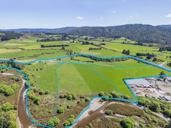 Country Living Town Convenience - Priced to Sell!