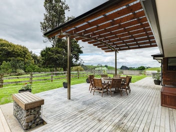 Vendors Say Sell – Ignore Previous Pricing