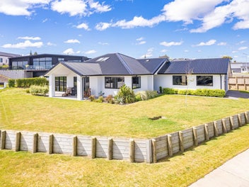 Exceptional home and location