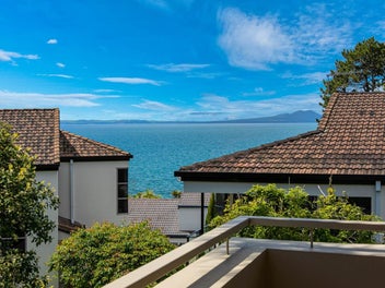 Prime Location, Prime Opportunity! Freehold 664m2