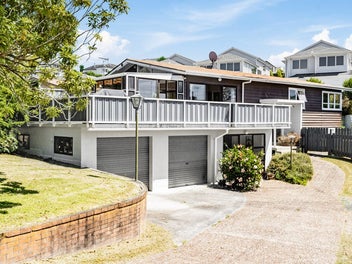 Big Family Home - Big Value!