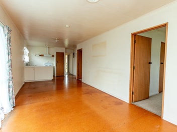 First Home Buyers & Investors - This a MUST SEE!