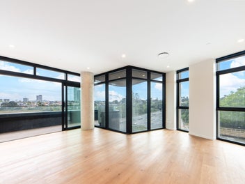 MOVE IN READY | Luxury At AMAIA