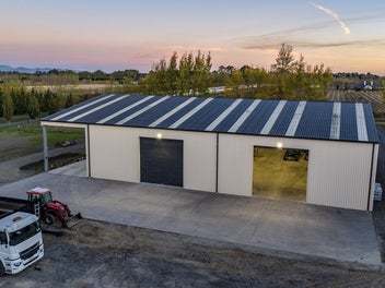 Grand home and warehouse sized shed