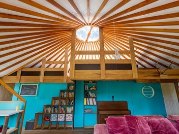 Spacious school house, Home, Yurt, Cabins +++