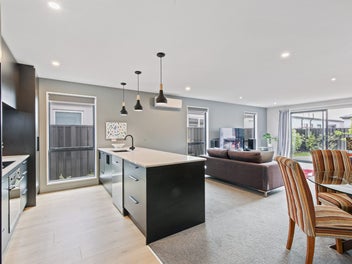 Modern, Low-Maintenance Living in Beach Grove
