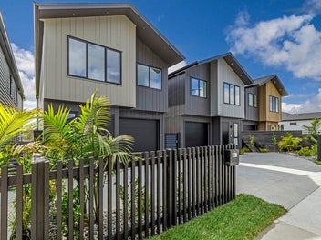 Beautifully Designed 4-Bedroom Home in Milldale