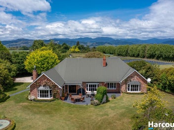 Luxurious Lifestyle Opportunity Awaits