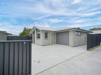 Image 1 of 25
