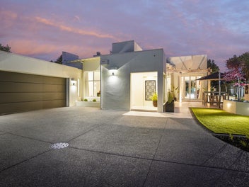 Secluded Premium Family Retreat