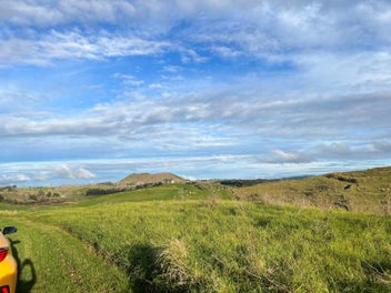 Image 1 of 7