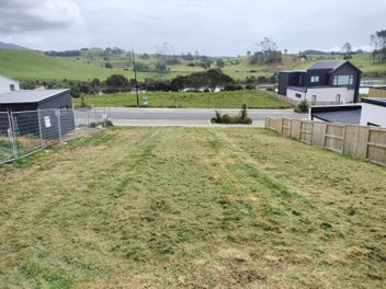 Image 1 of 9