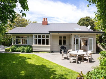 Large Family Home + Great School Zones.