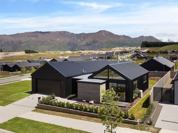 Elevated new build set to sell