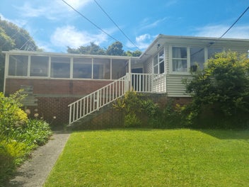 Image 1 of 20