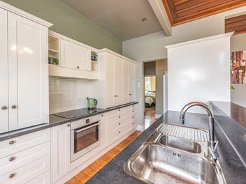 Family friendly character villa