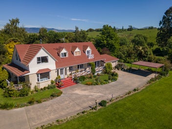 Captivating On Greenvale