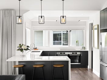 Refined Elegance in the Heart of St Kilda