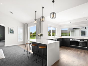 Refined Elegance in the Heart of St Kilda