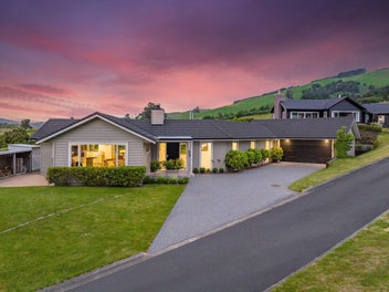 Inspiring Lake Views