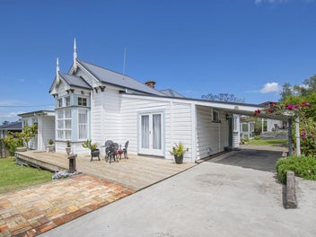 Image 1 of 22