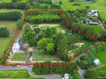 Private Parklike Country Bungalow on 6.7 Acres