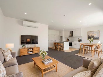 New & Elegant Kapiti Living
